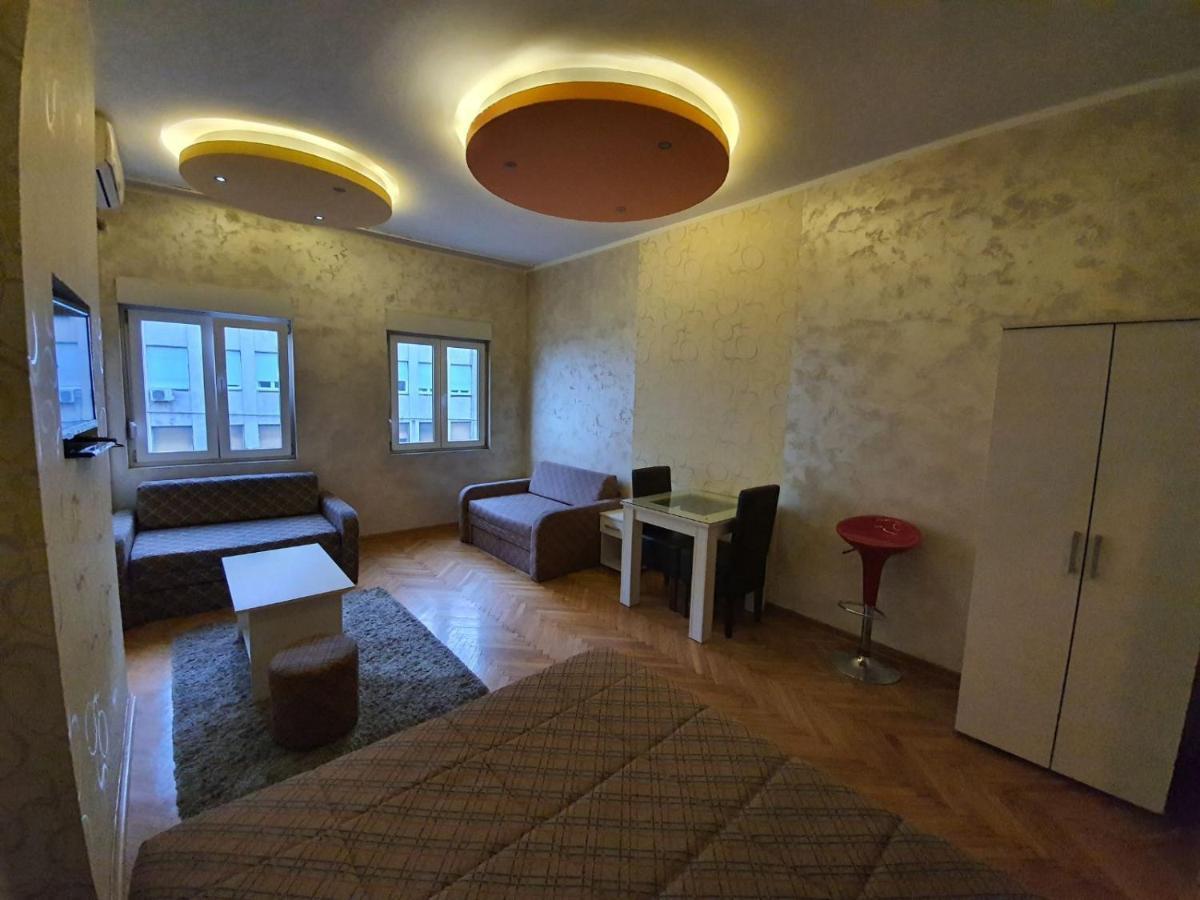 Stay In Apartments Belgrade Luaran gambar