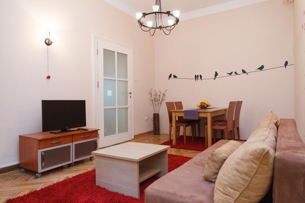 Stay In Apartments Belgrade Bilik gambar