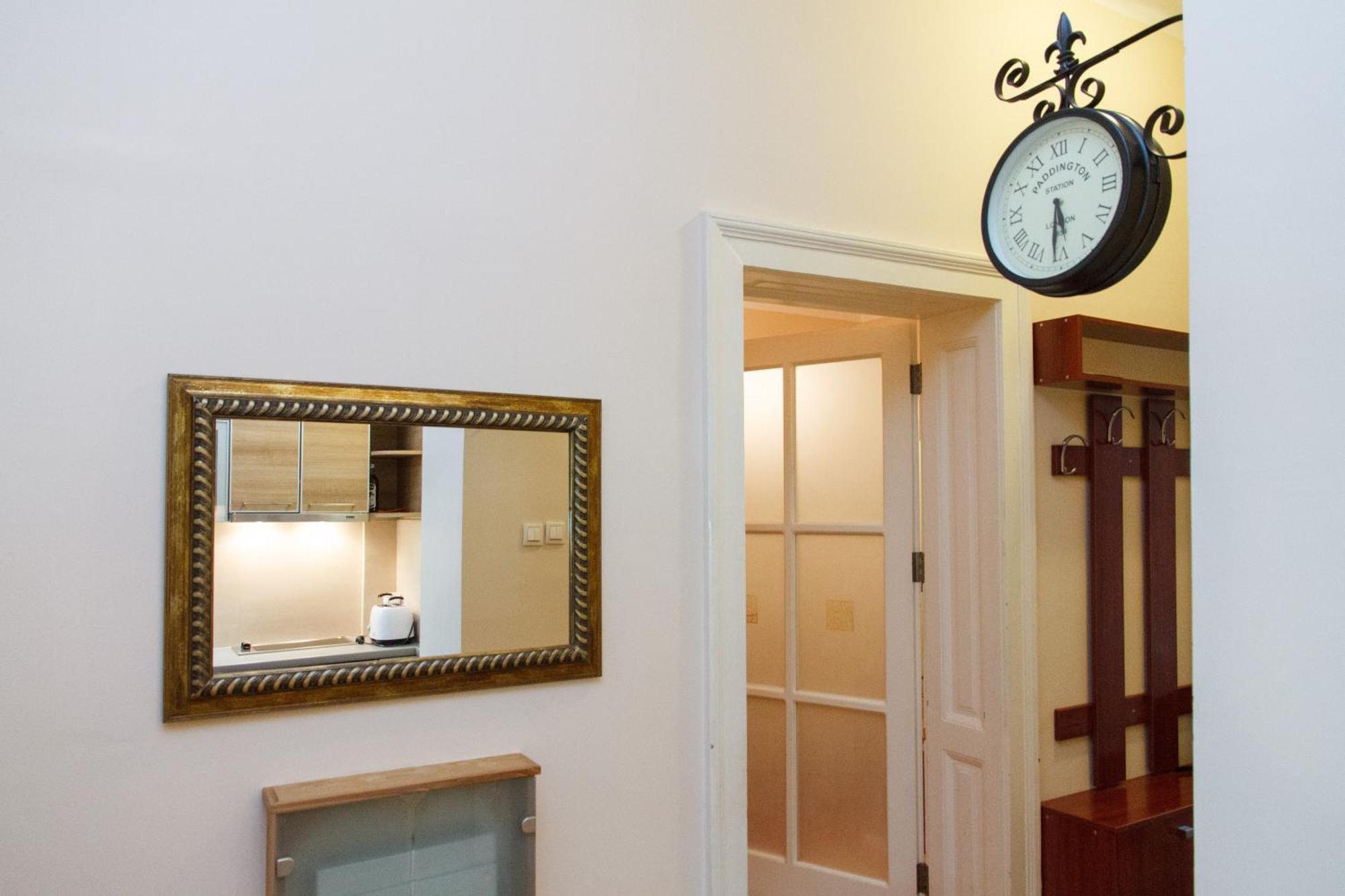 Stay In Apartments Belgrade Bilik gambar