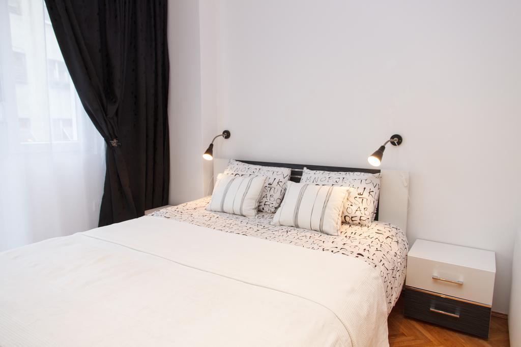 Stay In Apartments Belgrade Bilik gambar
